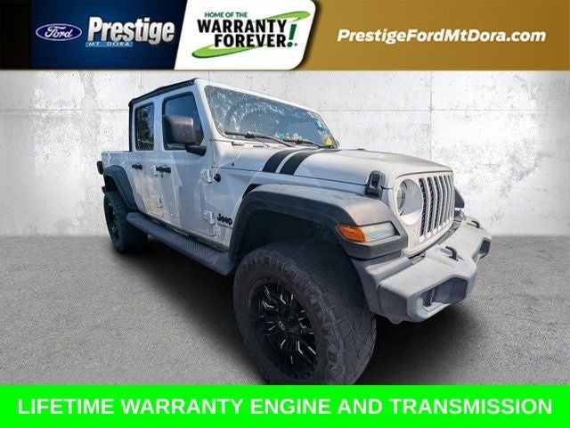 2020 Jeep Gladiator Sport S's photo
