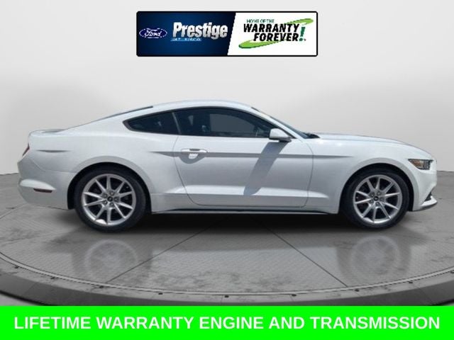 2016 Ford Mustang V6