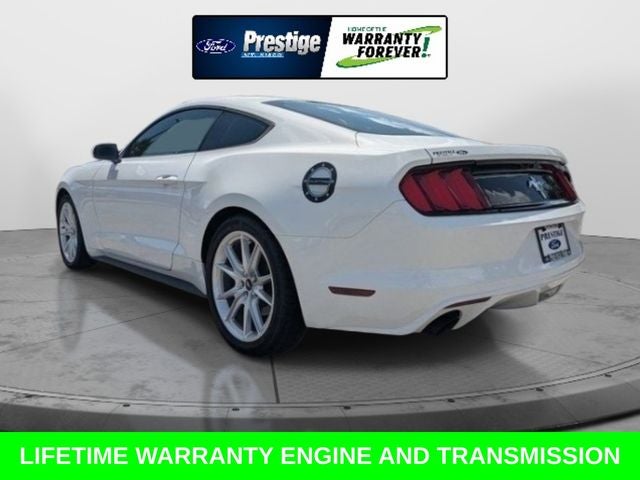 2016 Ford Mustang V6