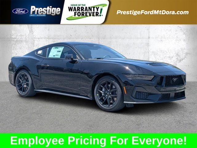 2026 Ford Mustang GT Fastback's photo