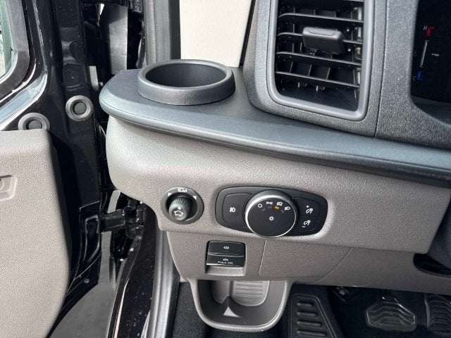 2027 Ford Transit-350 XLT