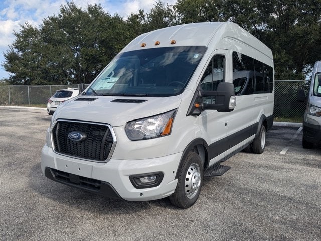 2025 Ford Transit-350 XLT