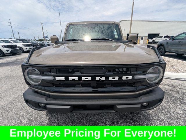 2026 Ford Bronco Outer Banks