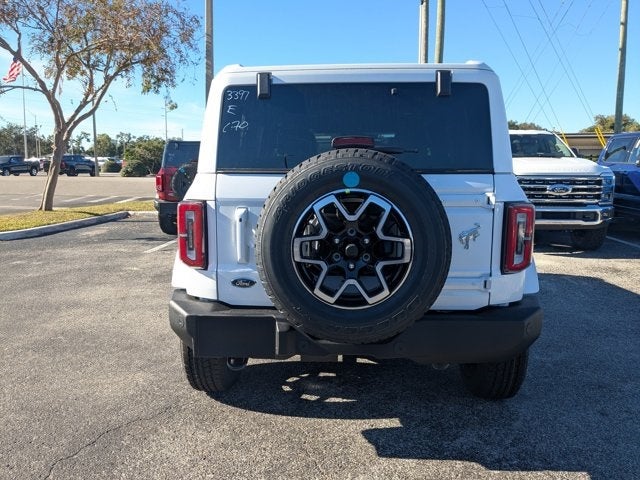 2025 Ford Bronco Outer Banks