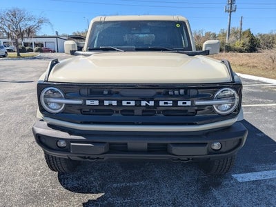 2026 Ford Bronco Outer Banks