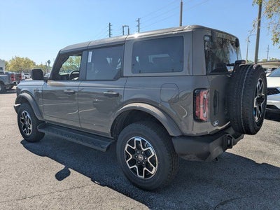 2026 Ford Bronco Outer Banks