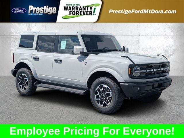 2026 Ford Bronco Outer Banks