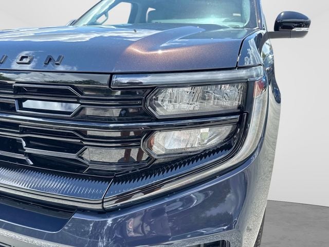 2027 Ford Expedition Max Platinum 30th Anniversary