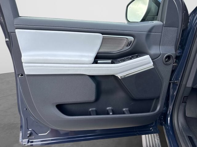 2027 Ford Expedition Max Platinum 30th Anniversary