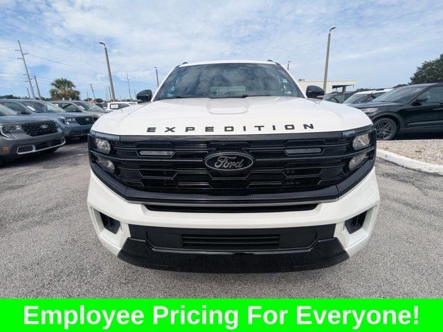 2026 Ford Expedition Max Platinum