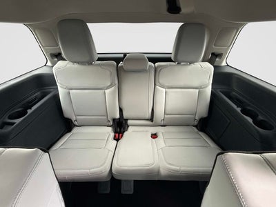 2027 Ford Expedition Platinum 30th Anniversary