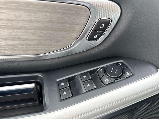 2027 Ford Expedition Platinum 30th Anniversary