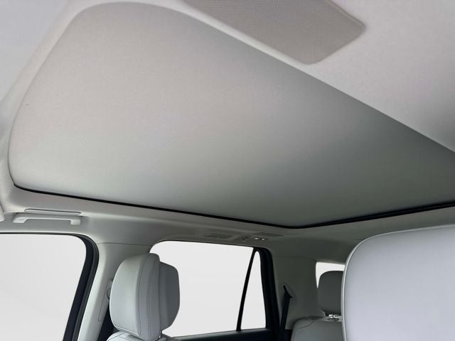 2027 Ford Expedition Platinum 30th Anniversary