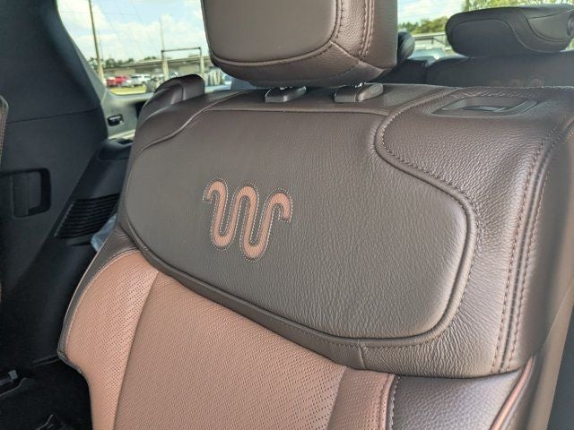 2027 Ford Expedition King Ranch