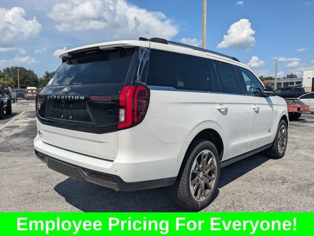 2027 Ford Expedition King Ranch