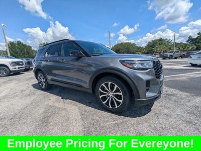 2026 Ford Explorer ST-Line