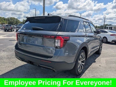 2026 Ford Explorer ST-Line