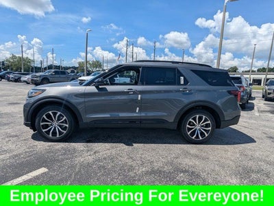 2026 Ford Explorer ST-Line