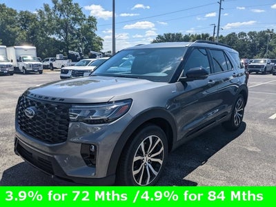 2025 Ford Explorer ST-Line