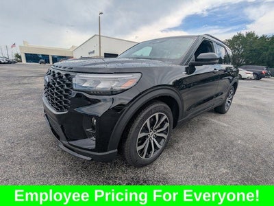 2026 Ford Explorer ST-Line