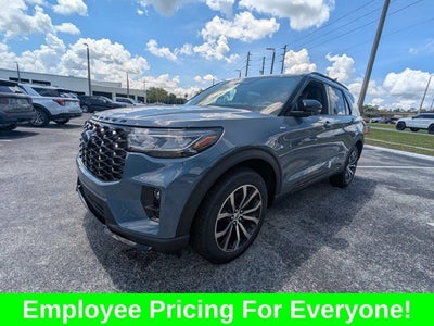 2026 Ford Explorer ST-Line