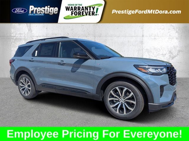 2026 Ford Explorer ST-LINE RWD's photo
