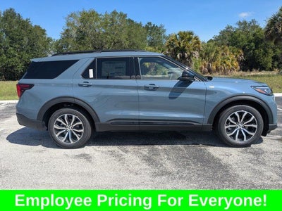 2026 Ford Explorer ST-Line