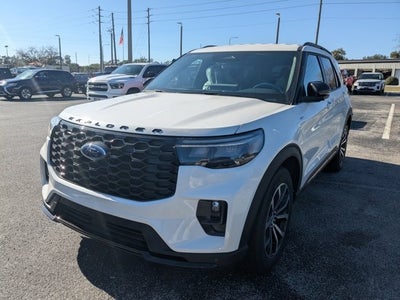 2026 Ford Explorer ST-Line