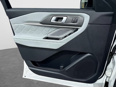 2027 Ford Explorer Platinum