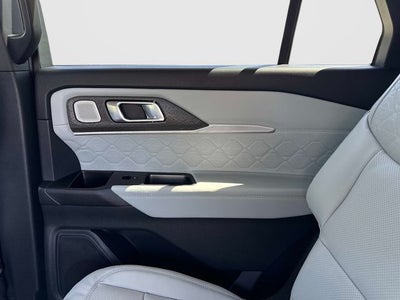 2027 Ford Explorer Platinum