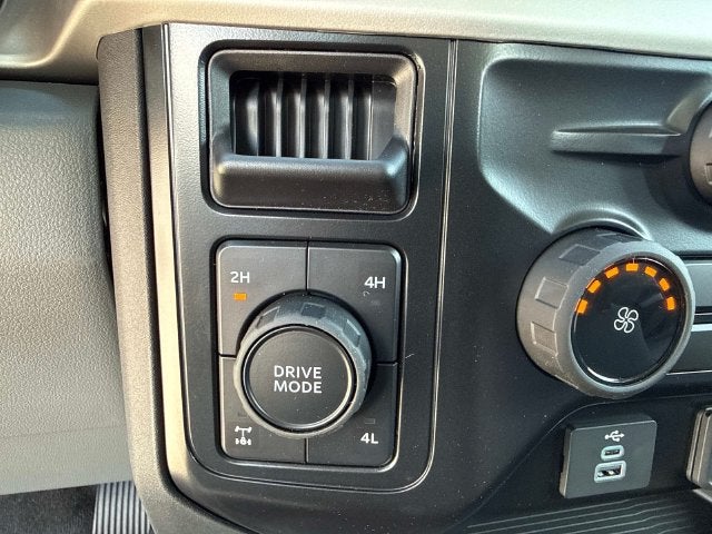 2027 Ford F-250SD XL