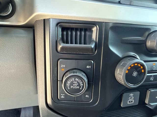 2027 Ford F-250SD XL