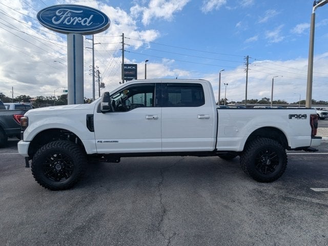 2022 Ford F-250SD Lariat