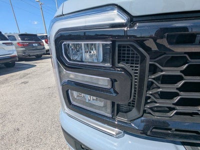 2026 Ford F-350SD Lariat