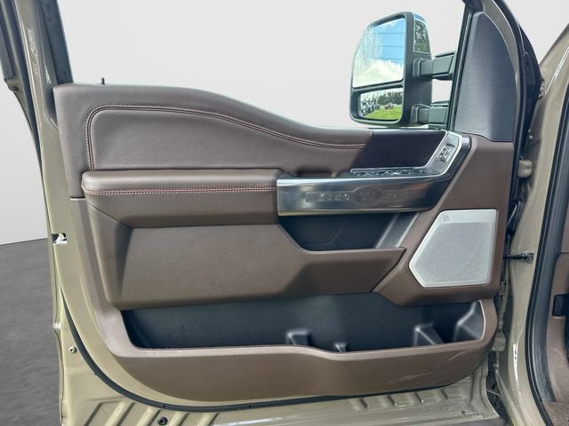 2027 Ford F-350SD King Ranch