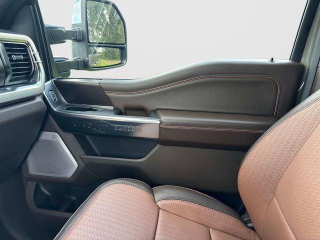 2027 Ford F-350SD King Ranch