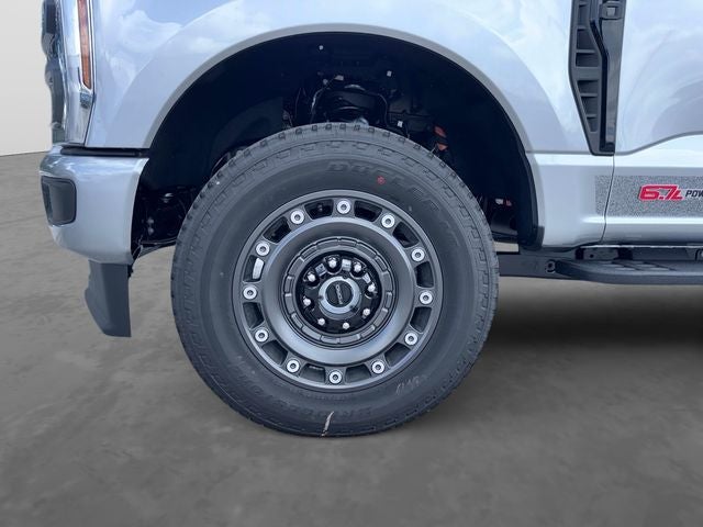 2027 Ford F-350SD XLT CARHARTT PACKAGE