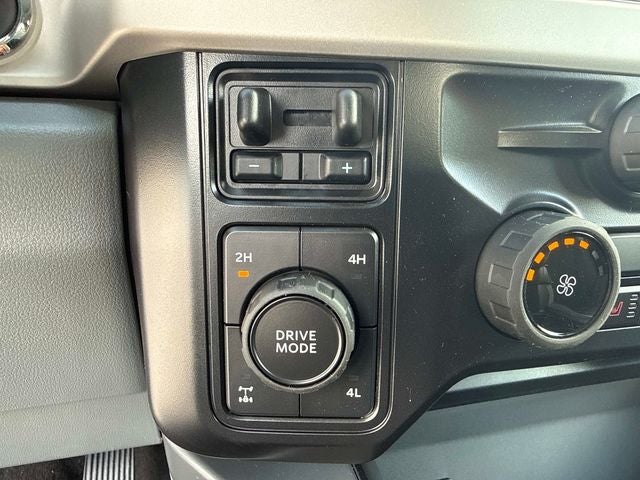 2027 Ford F-350SD XLT CARHARTT PACKAGE