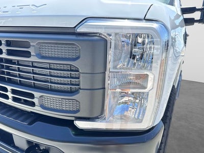 2027 Ford F-350SD XL