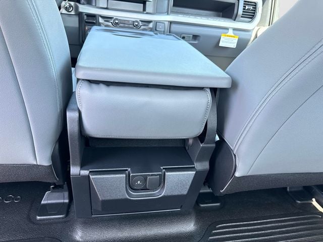 2027 Ford F-350SD XL