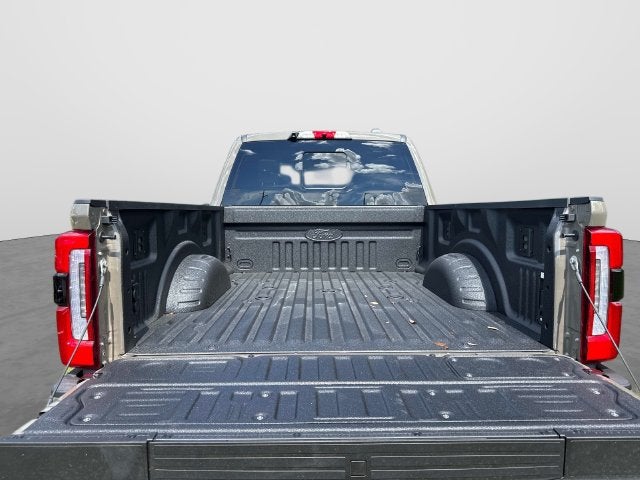 2027 Ford F-350SD Platinum