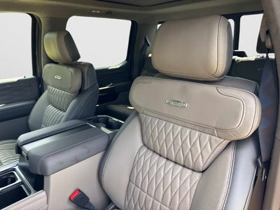 2027 Ford F-350SD Platinum