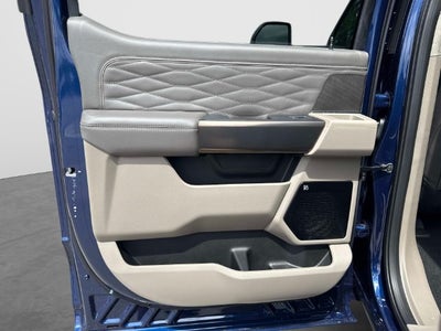 2027 Ford F-350SD Platinum