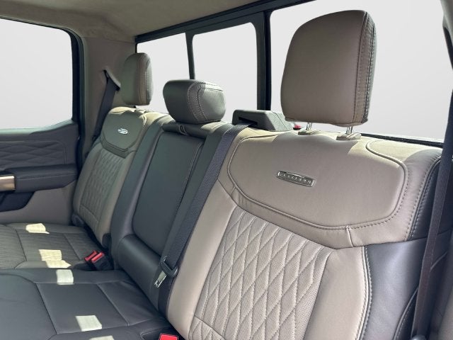 2027 Ford F-350SD Platinum