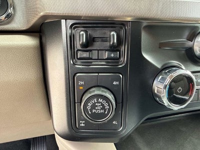 2027 Ford F-350SD Platinum