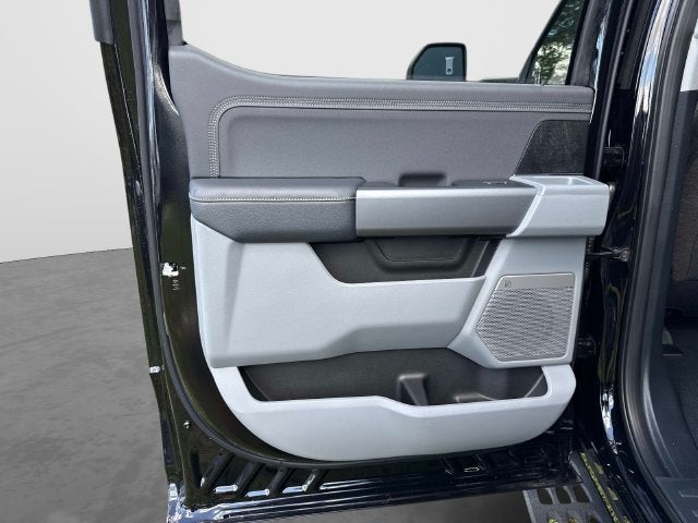 2027 Ford F-350SD XLT