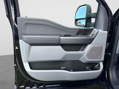 2027 Ford F-350SD XLT