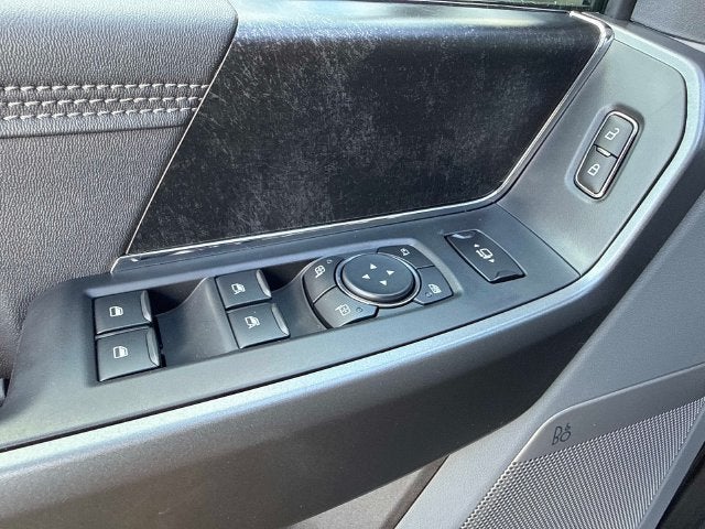 2027 Ford F-350SD XLT