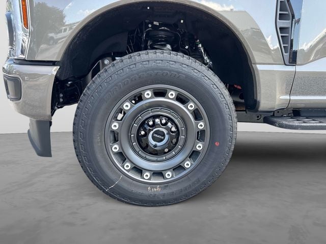 2027 Ford F-350SD XLT