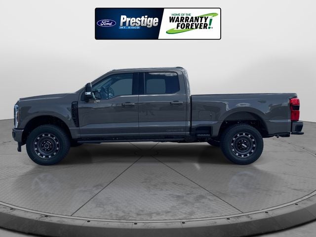 2027 Ford F-350SD XLT